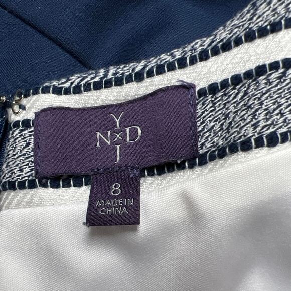 NYDJ Stacy Blue White Striped Fit & Flare Sleeveless Dress Lined Stretch Size 8 - Picture 3 of 8